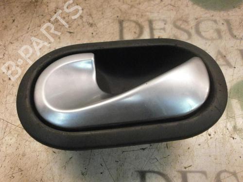 Used Front left interior door handle RENAULT MEGANE II (BM0/1_, CM0/1_) 1.9 dCi (BM0G, CM0G) (120 hp) 3776921
