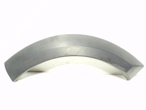 Used Rear left wheel arch trim LAND ROVER DISCOVERY III (L319) 2.7 TD 4x4 (190 hp) 13299388