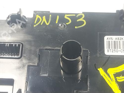Climate control KIA SORENTO III (UM) 2.2 CRDi 4WD | BP19040652I5 