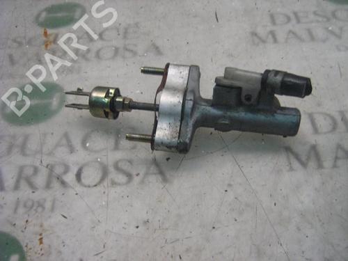 Used Clutch slave cylinder Clutch slave cylinder TOYOTA RAV 4 I (_A1_) 2.0 (129 hp) 14297373 14297373