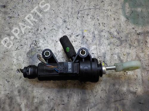 Used Clutch slave cylinder BMW 3 (E90) 320 d (177 hp) 14279122