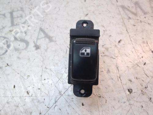 Used Right rear window switch Right rear window switch KIA RIO II (JB) 1.4 16V (97 hp) 3816540 3816540