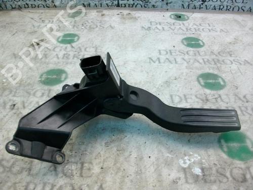 Pedal Pedal FORD MONDEO III (B5Y) 2.0 16V TDDi / TDCi (115 hp) 3772566 3772566