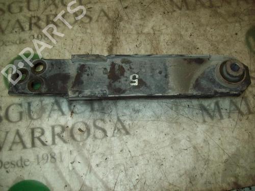 Right rear suspension arm HONDA CIVIC VII Hatchback (EU, EP, EV) 1.6 i (EP2, EU8, EU6) | BP3762902M15