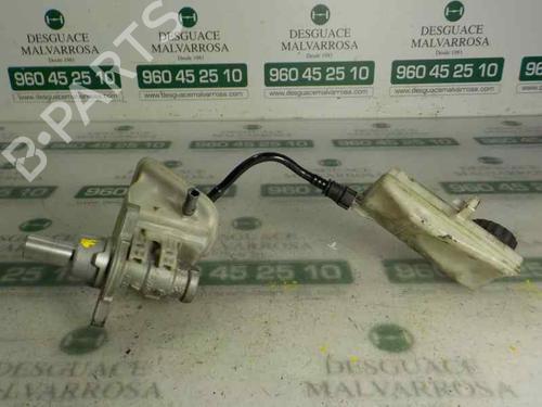 Used Brake master cylinder CITROËN C4 II (NC_) [2009-2025]  6576157