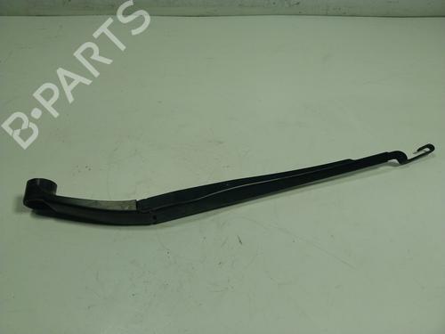 Used Front windshield wiper arm KIA CEE'D (JD) 1.6 CRDi 110 (110 hp) 17029348