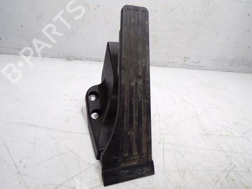 Used Pedal Pedal MERCEDES-BENZ C-CLASS T-Model (S205) C 220 BlueTEC / d (205.204) (170 hp) 10548112 10548112