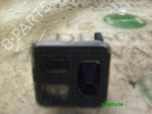 Used Interior roof light CITROËN XSARA (N1) 1.6 16V (109 hp) 7413880