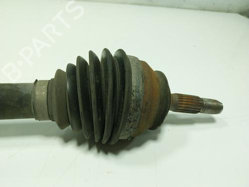 Right front driveshaft PEUGEOT 2008 I (CU_) 1.2 PureTech 82 | BP19522505M39