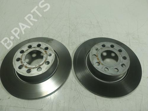 other-vw-golf-viii-cd1-da1-5q0615601d-2019-18643828 main image