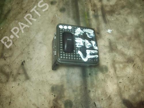 Used Interior roof light Interior roof light CITROËN BERLINGO / BERLINGO FIRST Box Body/MPV (M_) [1996-2011] 7413860 7413860