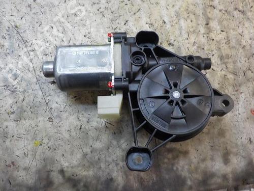 Used Left front window motor Left front window motor SEAT LEON ST (5F8) 1.6 TDI (110 hp) 3997773 3997773