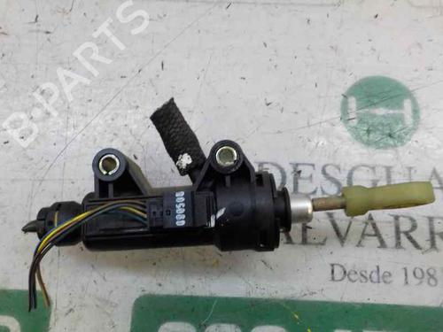 Used Clutch slave cylinder BMW 3 (E90) [2004-2012]  14283888