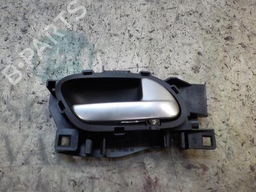 Puxador interior frente direito PEUGEOT 508 I (8D_) 1.6 BlueHDi 120 (120 hp) 3849470