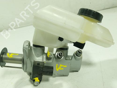 Used Brake master cylinder Brake master cylinder SEAT ARONA (KJ7, KJP) 1.0 TSI (116 hp) 32492871 32492871