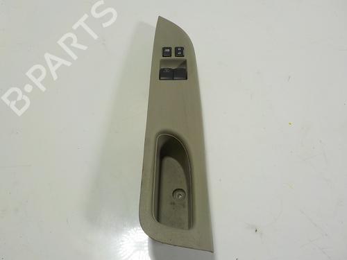 Used Left front window switch NISSAN MICRA IV (K13K, K13KK) 1.2 (80 hp) 17126579