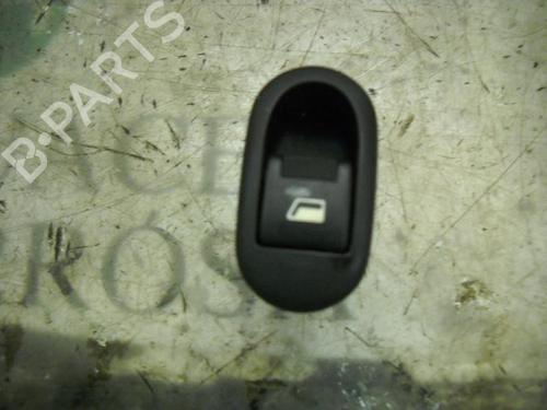 Used Right front window switch Right front window switch CITROËN C3 I (FC_, FN_) 1.4 HDi (68 hp) 3749075 3749075