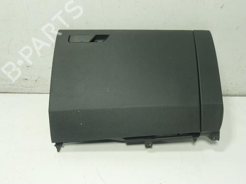 Used Glove box Glove box SEAT LEON Sportstourer (KL8, KLD) [2020-2026] 29460439 29460439