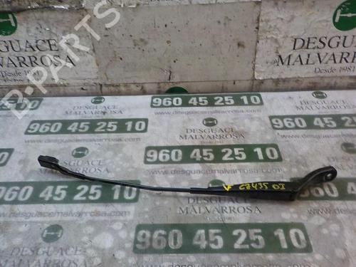 front-wipers-mechanism-peugeot-2008-i-cu_-16-hdi-2013-3863775 main image