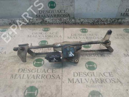 Used Front wiper motor Front wiper motor TOYOTA RAV 4 II (_A2_) 1.8 (ZCA25_, ZCA26_, ZCA25W, ZCA26W) (125 hp) 3804639 3804639