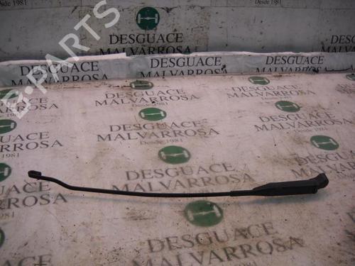 Used Front windshield wiper arm Front windshield wiper arm 3761001 3761001