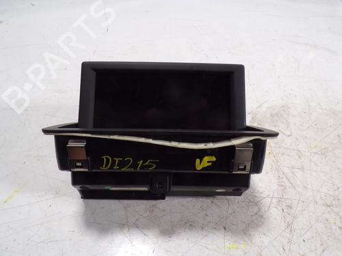 Used Display monitor AUDI A1 Sportback (8XA, 8XF) 1.6 TDI (90 hp) 8641191