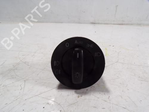 Used Headlight switch Headlight switch VW GOLF VI (5K1) 1.6 TDI (105 hp) 8616217 8616217