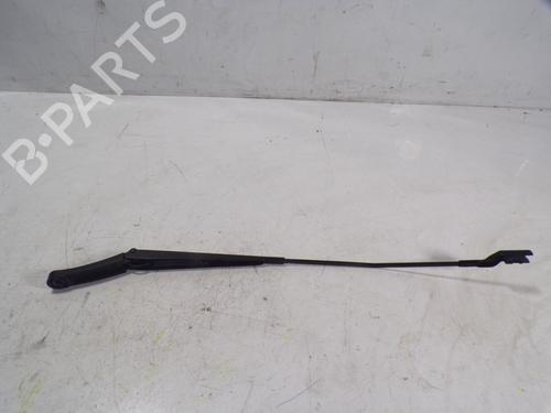 Used Front windshield wiper arm Front windshield wiper arm SEAT ARONA (KJ7, KJP) 1.0 TSI (95 hp) 8906450 8906450