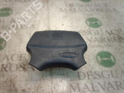 Used Driver airbag SEAT TOLEDO I (1L2) 1.9 TD (75 hp) 3735451