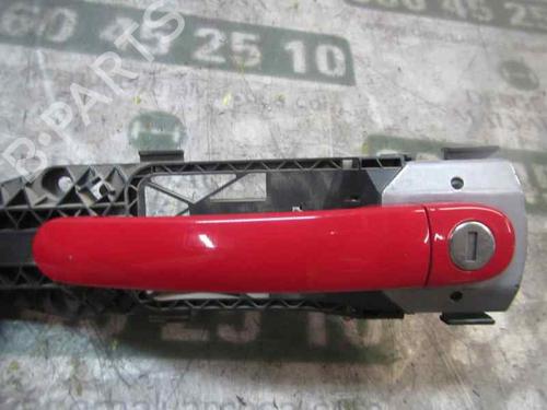 Used Front left exterior door handle Front left exterior door handle 3860746 3860746