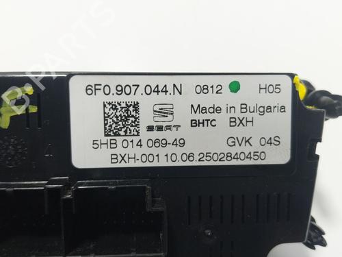 Climate control SEAT ARONA (KJ7, KJP) 1.0 TSI | BP30392973I5 - Image 4