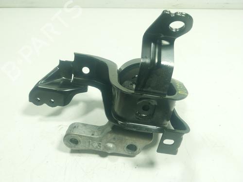 Used Engine mount Engine mount TOYOTA YARIS CROSS (MXP_) 1.5 Hybrid (MXPJ10) (116 hp) 19309545 19309545