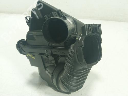 Used Air filter box TOYOTA YARIS CROSS (MXP_) 1.5 Hybrid (MXPJ11) (131 hp) 32166308