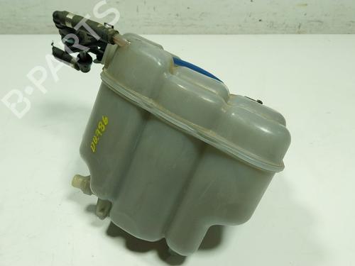 expansion-tank-porsche-cayenne-92a-2010-2011-2012-2013-2014-2015-2016-2017-2018-26320785 main image