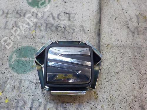 Used Tailgate handle Tailgate handle SEAT LEON ST (5F8) 1.6 TDI (110 hp) 3997694 3997694