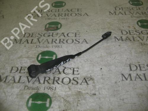 Used Rear windshield wiper arm Rear windshield wiper arm ROVER 200 II Hatchback (RF) [1995-2000] 3745946 3745946
