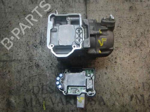 Used AC compressor AC compressor TOYOTA AURIS (_E18_) 1.8 (ZRE182_, ZRE182R) (140 hp) 4005908 4005908