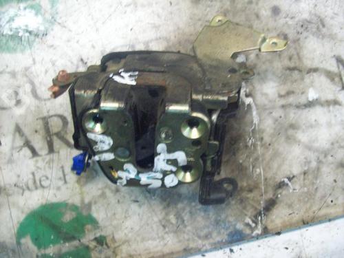 Used Rear left lock NISSAN ALMERA II Hatchback (N16) [2000-2025]  3783859