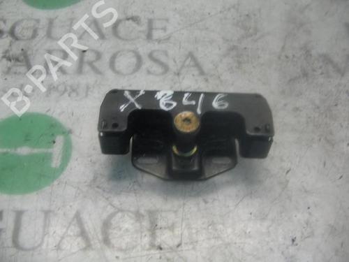 Used Tailgate lock RENAULT LAGUNA I (B56_, 556_) [1993-2002]  3760042