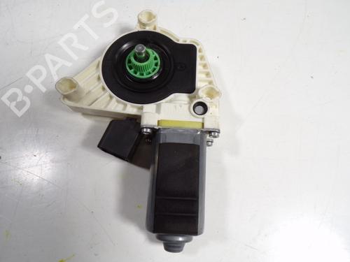 Used Left front window motor Left front window motor MERCEDES-BENZ CLA Coupe (C117) [2013-2019] 8184959 8184959