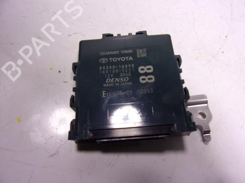 Used Electronic module Electronic module TOYOTA COROLLA Cross (ZVG1_, ZSG1_, MXGH1_, MXGA1_) 1.8 Hybrid (ZVG13) (140 hp) 15880737 15880737