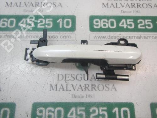 front-right-exterior-door-handle-toyota-rav-4-v-_a5_-_h5_-6929333030-2018-9095803 main image