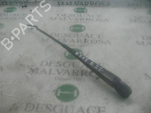 Used Front windshield wiper arm FORD MONDEO I (GBP) 1.8 TD (88 hp) 3784005