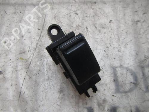 Used Left rear window switch NISSAN PRIMERA Hatchback (P12) 1.8 (115 hp) 3822986