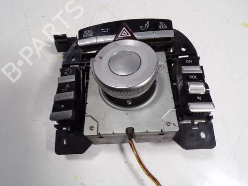 Used Switch MERCEDES-BENZ S-CLASS (W221, V221) S 320 CDI (211 hp) 8420462