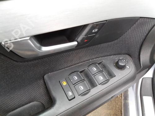 Warning switch AUDI A4 B7 Avant (8ED) 2.0 TDI | BP7100097I22  - Image 10