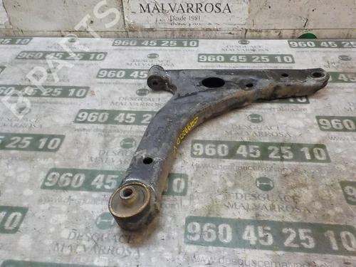 Used Right front suspension arm Right front suspension arm 4002259 4002259