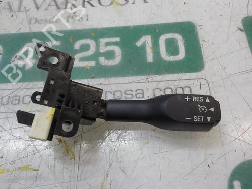 Used Electronic module Electronic module TOYOTA COROLLA Verso (ZER_, ZZE12_, R1_) 2.2 D-4D (AUR10_, AUR10R) (136 hp) 3865824 3865824