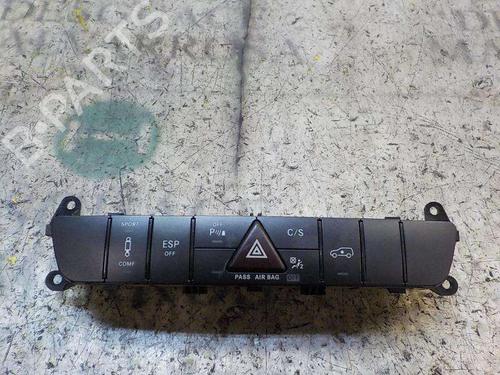 Used Warning switch Warning switch 3846256 3846256