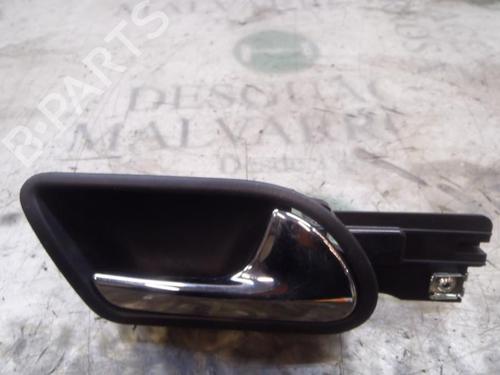 Used Front right interior door handle Front right interior door handle VW GOLF V (1K1) 2.0 TDI 16V (140 hp) 3818867 3818867